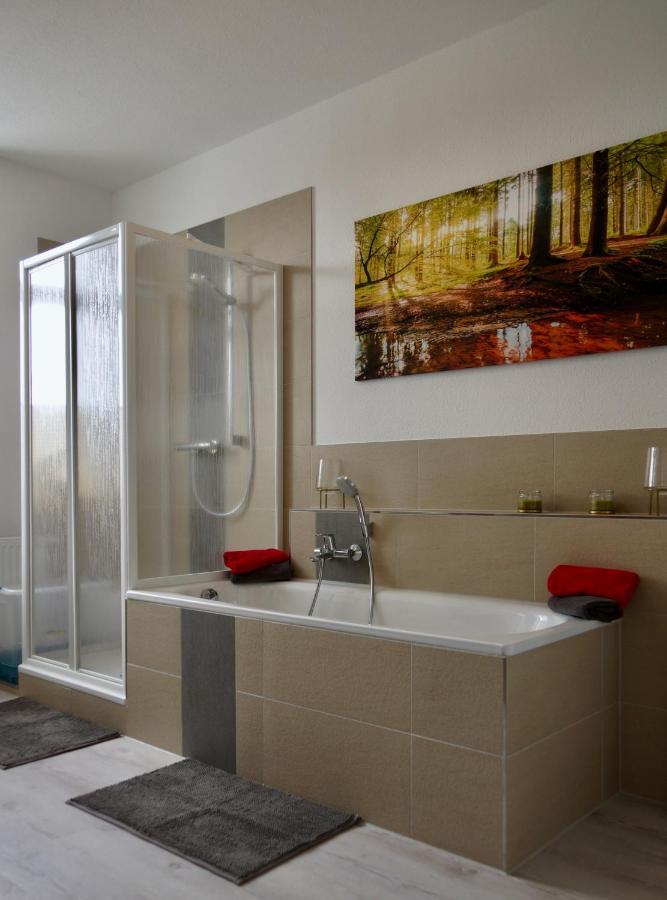 Ferienwohnung Ostard 1 Thale Esterno foto