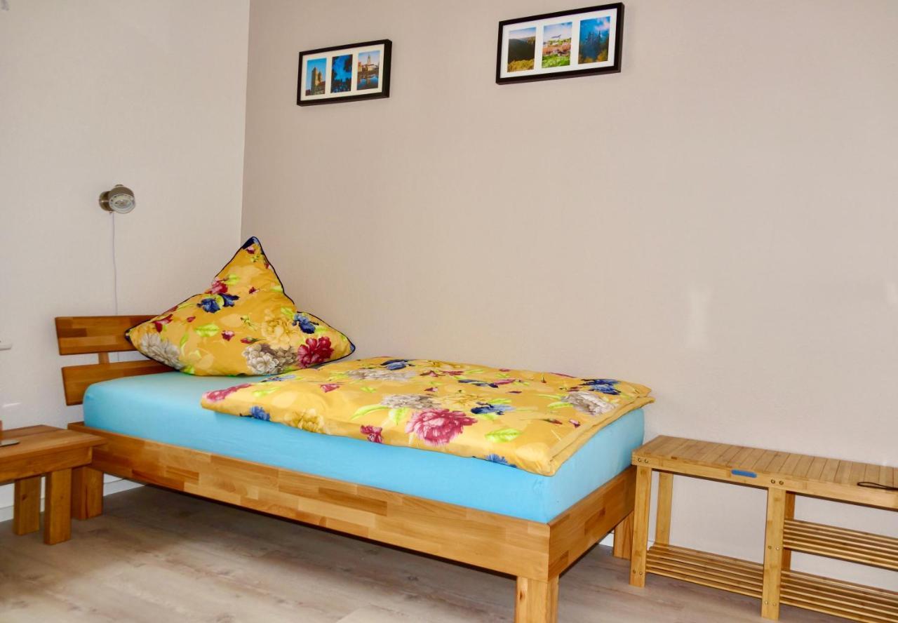 Ferienwohnung Ostard 1 Thale Esterno foto